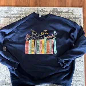 Gildan Navy Blue Sweatshirt with Colorful Book Design